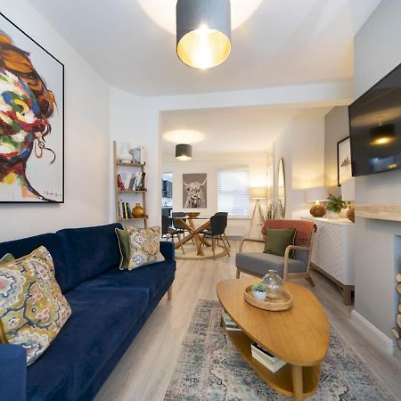 Pass The Keys 58 Lw Ave Stunning 2Br Terrace Top Location Lots Nearby Belfast Exterior photo