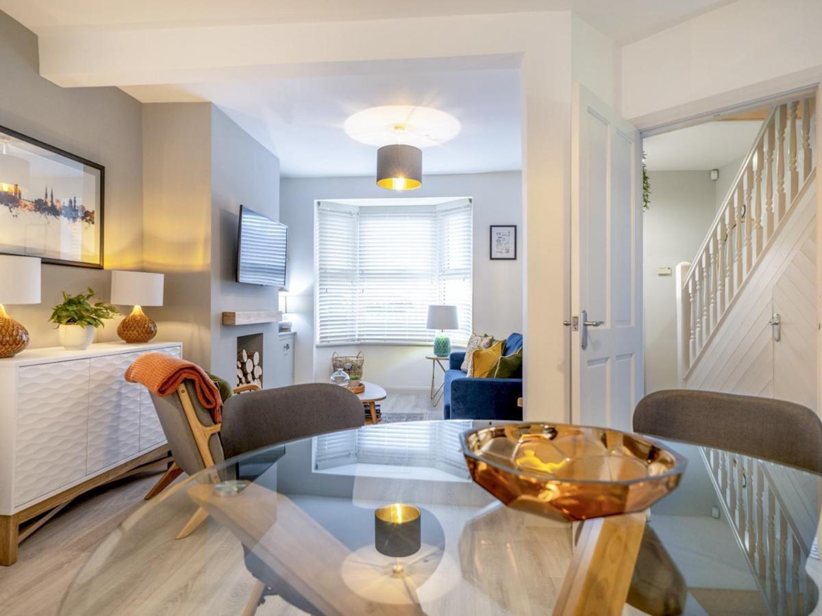 Pass The Keys 58 Lw Ave Stunning 2Br Terrace Top Location Lots Nearby Belfast Exterior photo