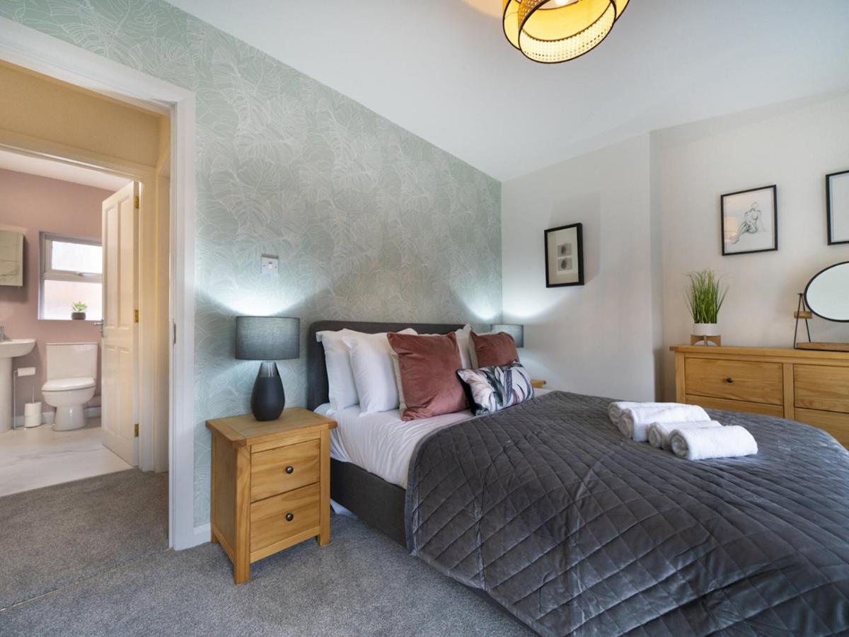 Pass The Keys 58 Lw Ave Stunning 2Br Terrace Top Location Lots Nearby Belfast Exterior photo
