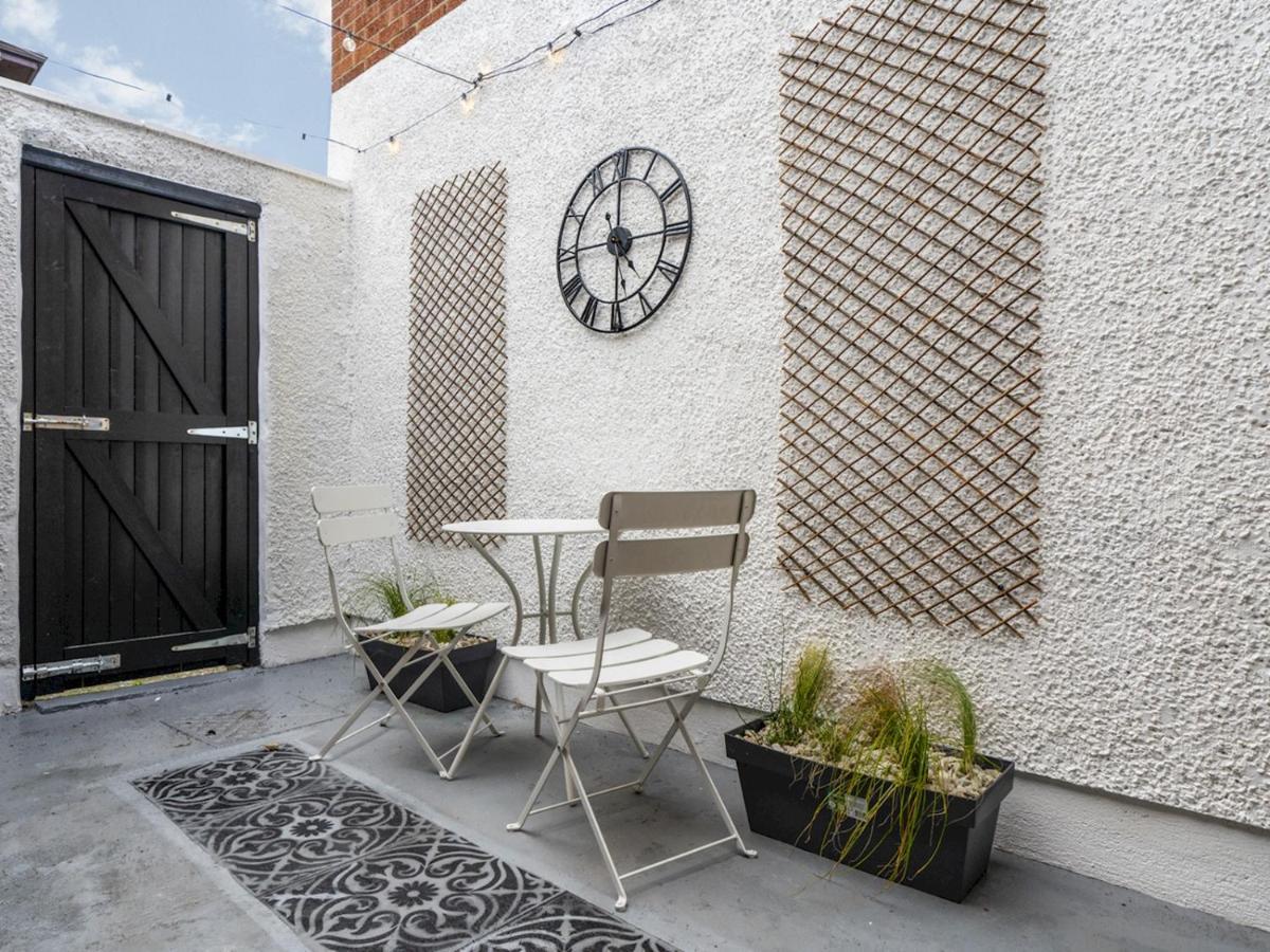 Pass The Keys 58 Lw Ave Stunning 2Br Terrace Top Location Lots Nearby Belfast Exterior photo